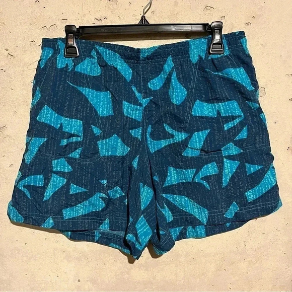 Columbia Women's Medium Blue Geometric Nylon Shorts Pull On Zippered Pocket - Picture 1 of 10